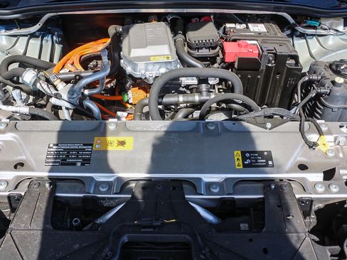 Certified 2023 BMW iX xDrive50 w/ Convenience Package image 33