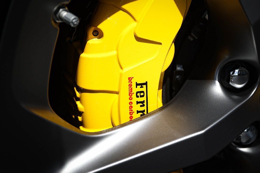 Certified 2025 Ferrari 12Cilindri RWD image 22
