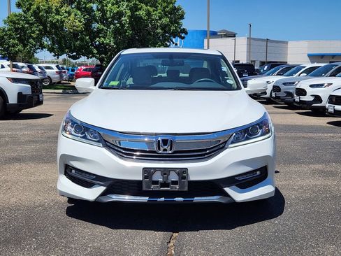 Used 2016 Honda Accord EX-L image 2