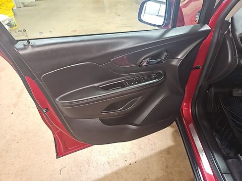 Used 2019 Buick Encore Preferred w/ Safety Package image 14