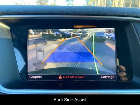 Used 2017 Audi Q5 2.0T Premium Plus w/ Technology Package image 13