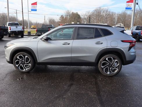 New 2026 Chevrolet Trax RS w/ Driver Confidence Package image 30