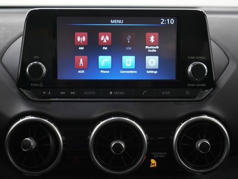 Used 2024 Nissan Sentra S image 16