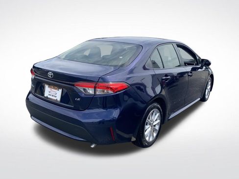 Used 2021 Toyota Corolla LE FWD image 15