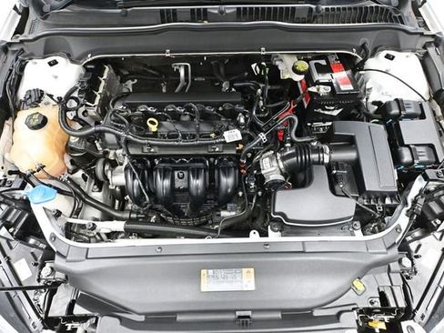 Used 2016 Ford Fusion SE FWD image 46