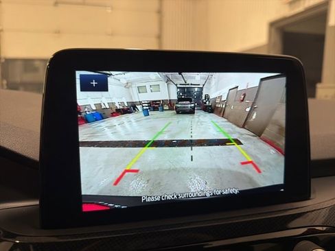 Used 2025 Ford Escape ST-Line Elite image 29