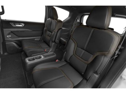 Used 2025 Nissan Armada SL w/ Captain's Chari Seat Package AWD/4WD image 15