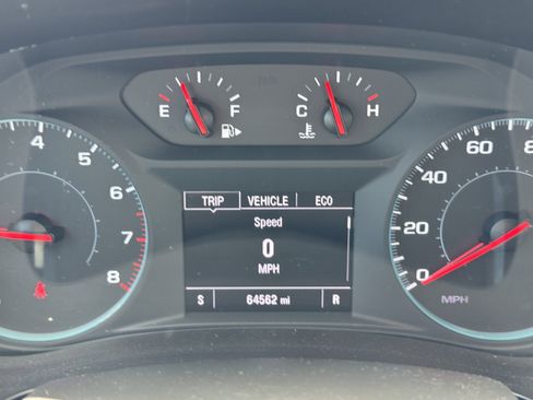 Used 2023 Chevrolet Malibu LT FWD image 19