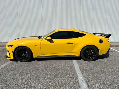 Certified 2024 Ford Mustang GT RWD image 3