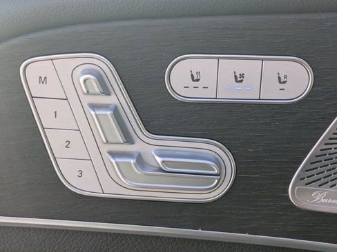 Used 2022 Mercedes-Benz GLS 450 4MATIC image 18