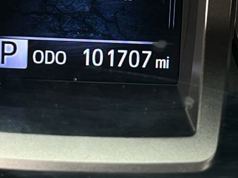 Used 2021 Toyota Tacoma SR5 image 21