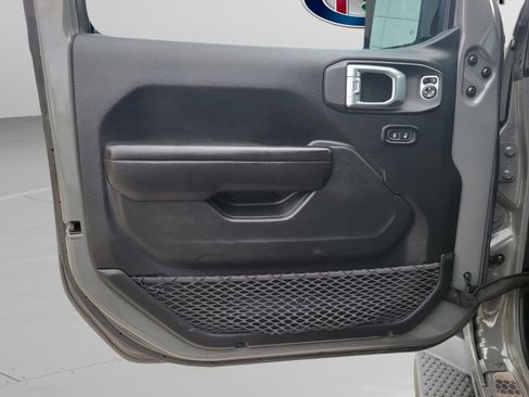 Used 2021 Jeep Wrangler Unlimited Sport image 28