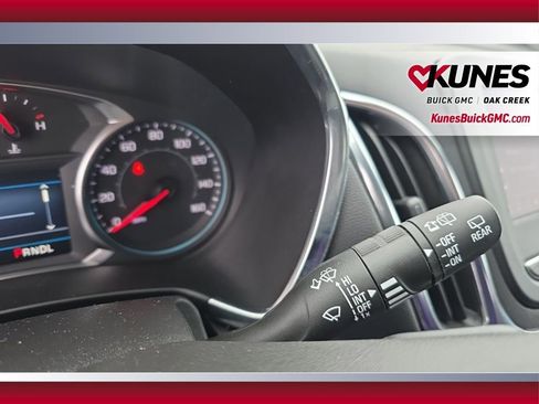 Used 2024 Chevrolet Equinox LT image 13