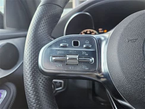 Used 2022 Mercedes-Benz GLC 300 image 21