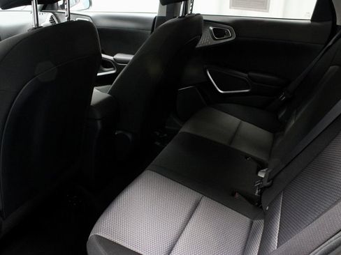 Used 2024 Kia Soul LX w/ Option Group 015 FWD image 20