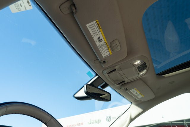 Used 2020 Chrysler Pacifica Limited FWD image 18