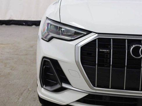 Used 2023 Audi Q3 2.0T Premium w/ Convenience Package image 15