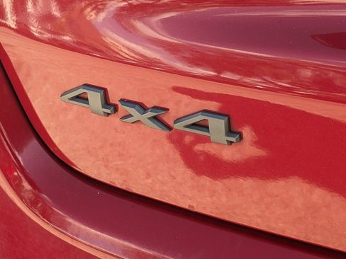 Used 2019 Jeep Compass Trailhawk image 14