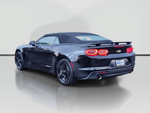 Used 2019 Chevrolet Camaro LT RWD image 3