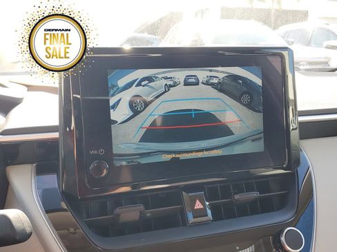 Certified 2025 Toyota Corolla LE image 22