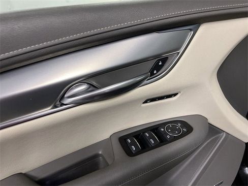 Used 2019 Cadillac XT5 Luxury image 23