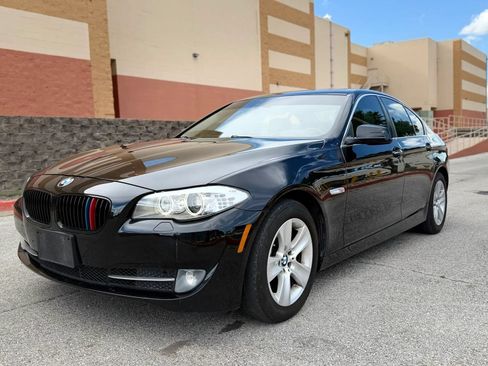 Used 2013 BMW 528i xDrive Sedan AWD/4WD image 8