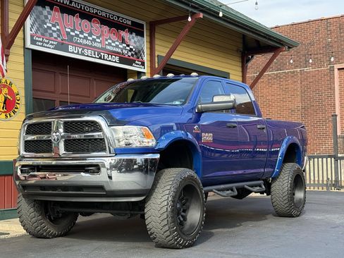 Used 2018 RAM 2500 Tradesman w/ Chrome Appearance Group AWD/4WD image 5