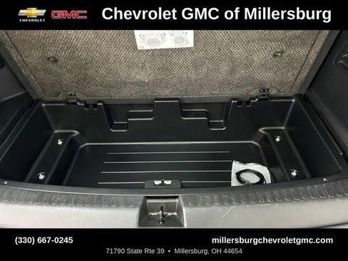 Used 2025 Chevrolet Traverse LT FWD image 38