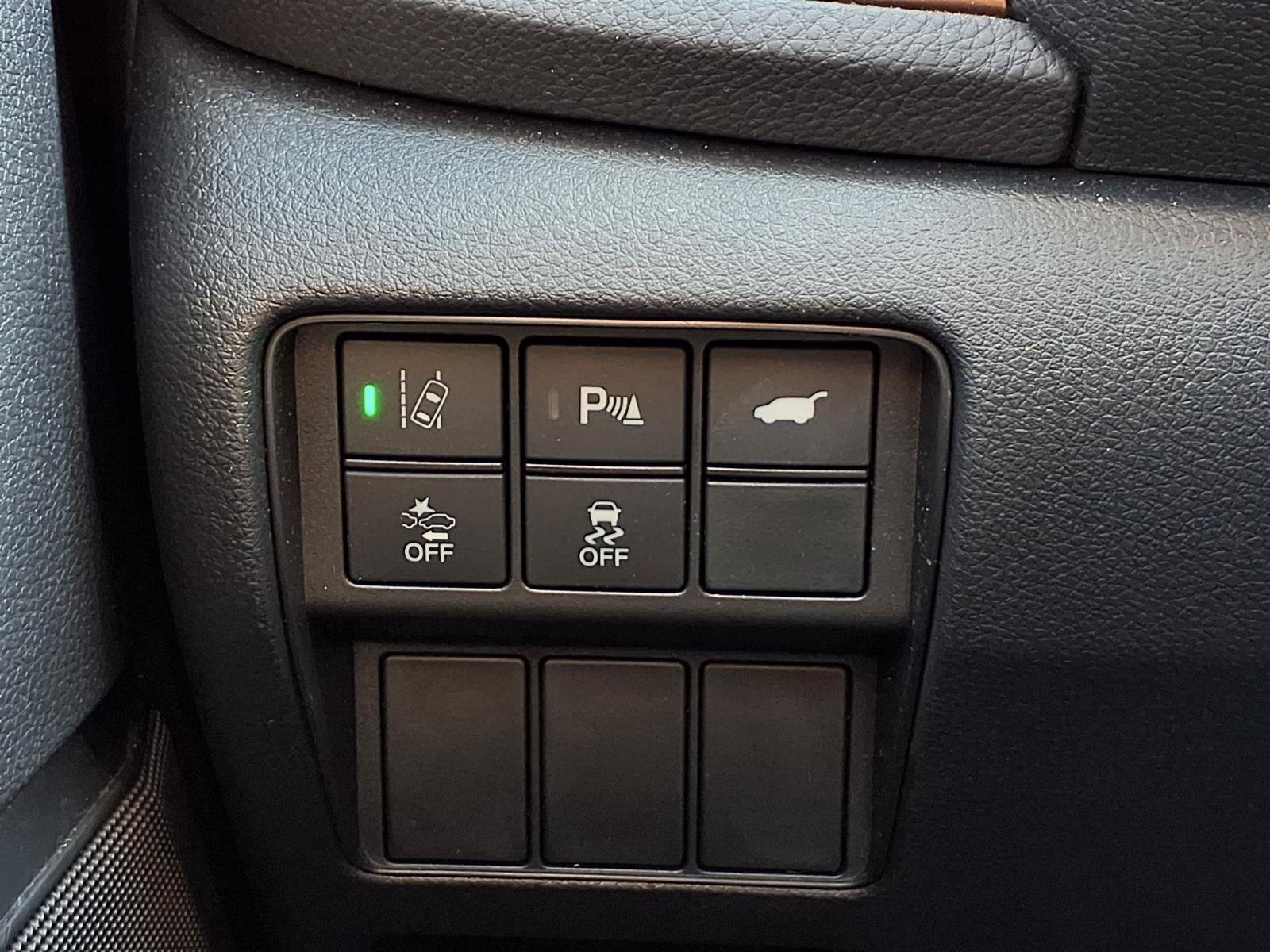Used 2020 Honda CR-V Touring image 16