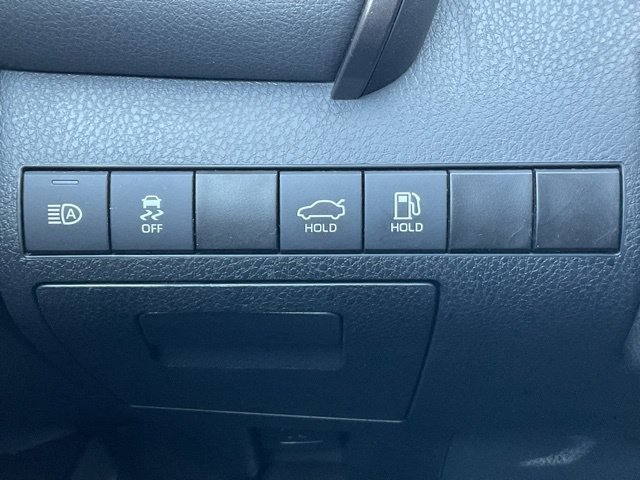 Used 2024 Toyota Camry SE FWD image 30