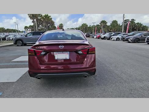 New 2026 Nissan Altima 2.5 SV FWD image 27