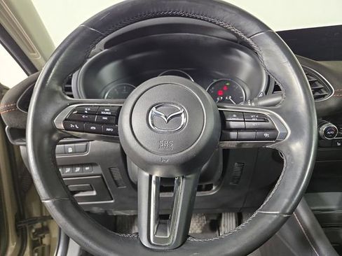 Used 2024 MAZDA MAZDA3 s image 20