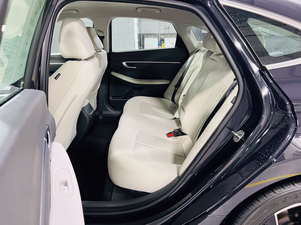 Used 2025 Hyundai Sonata SEL FWD image 23