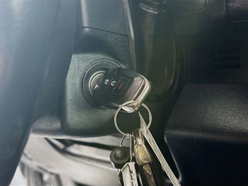 Used 2022 Ford F250 Lariat w/ Chrome Package image 27