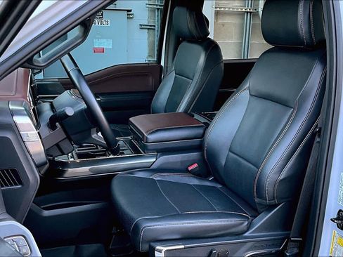 Used 2022 Ford F150 Lariat image 7