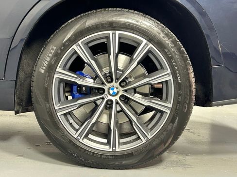 Used 2024 BMW X5 xDrive40i w/ M Sport Package image 37