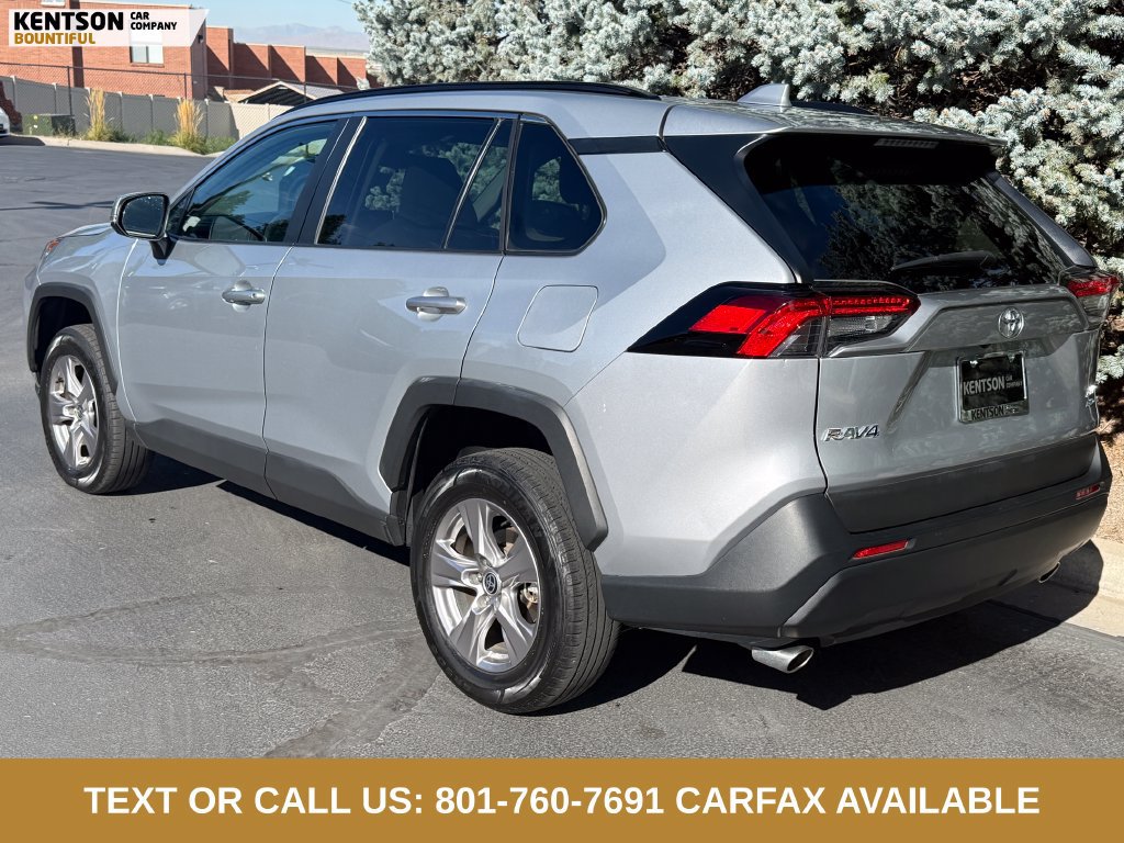 Used 2023 Toyota RAV4 XLE AWD/4WD image 6