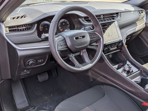 New 2026 Jeep Grand Cherokee Laredo X AWD/4WD image 10