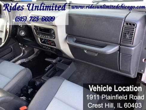 Used 2005 Jeep Wrangler Unlimited AWD/4WD image 29