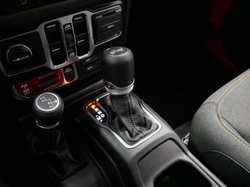New 2026 Jeep Wrangler Unlimited Sport AWD/4WD image 34