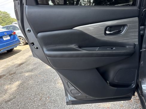 Used 2018 Nissan Murano S FWD image 30