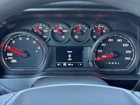 New 2026 Chevrolet Silverado 1500 Custom Trail Boss w/ LPO, Dark Essentials Package AWD/4WD image 12
