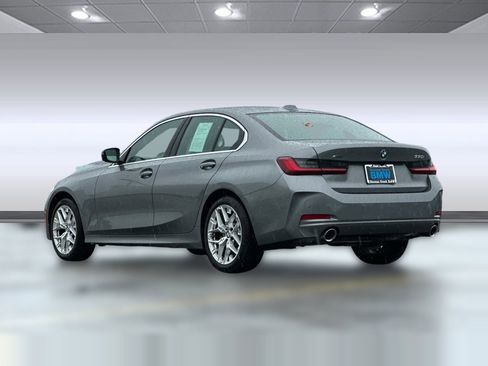 Used 2025 BMW 330i xDrive Sedan w/ Convenience Package AWD/4WD image 3