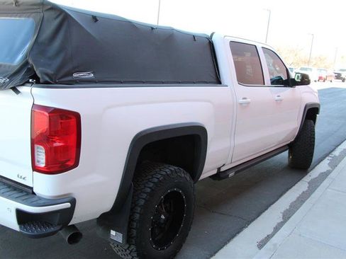 Used 2017 Chevrolet Silverado 1500 LTZ Z71 w/ LTZ Plus Package AWD/4WD image 13