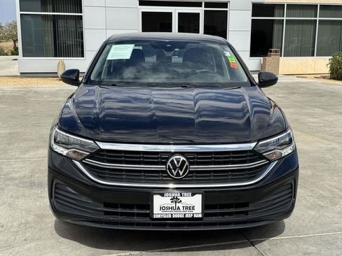 Used 2024 Volkswagen Jetta S FWD image 2