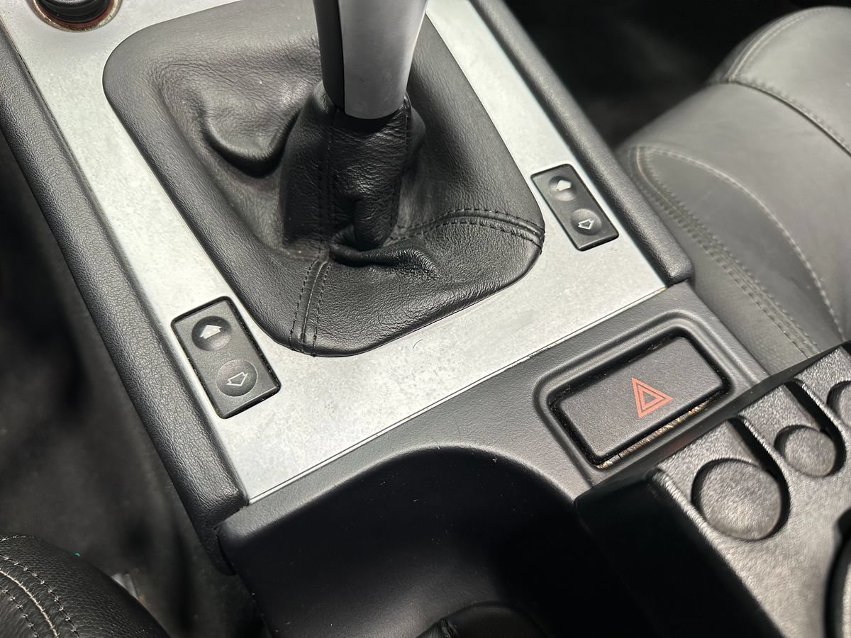 Used 2001 BMW Z3 3.0i RWD image 21