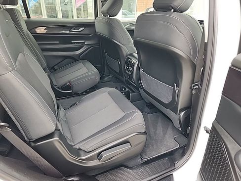 Used 2023 Jeep Grand Cherokee L Laredo w/ Luxury Tech Group I image 26