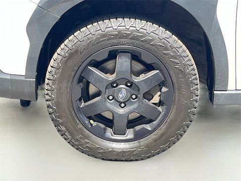 Used 2023 Subaru Outback Wilderness image 31