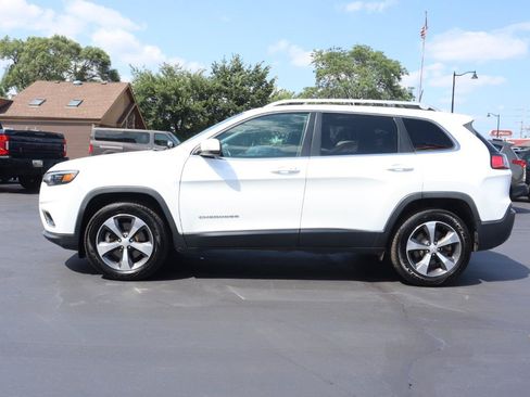 Used 2019 Jeep Cherokee Limited AWD/4WD image 2