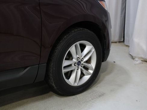 Used 2017 Ford Edge SEL w/ Equipment Group 201A image 28